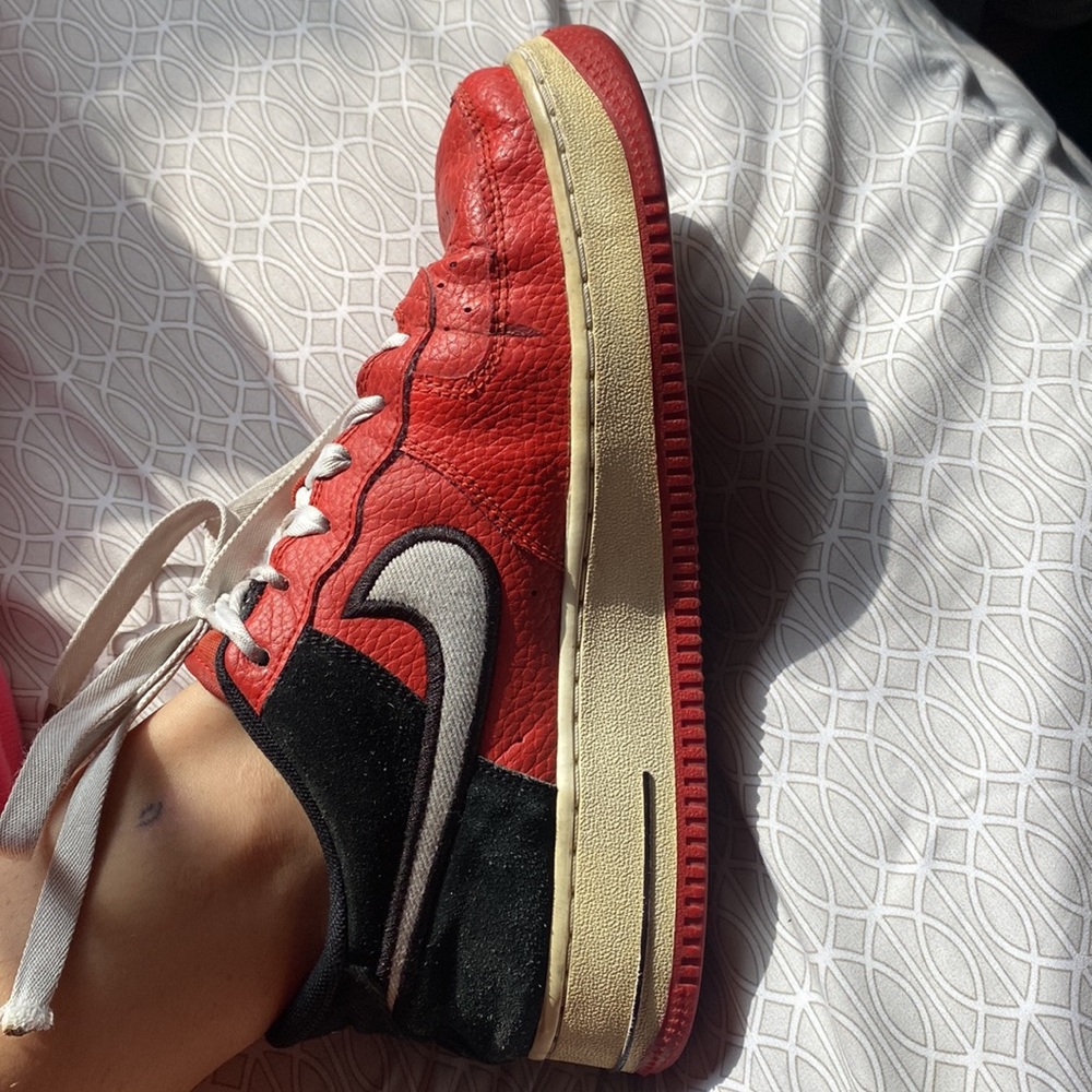 Nike Air Force 1 Low Red Black White AV0743-800 Sneaker Shoes Youth Kids 7Y